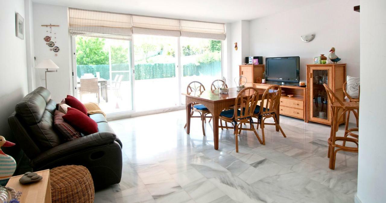 Apartament Les Tonyines Llança Eksteriør bilde