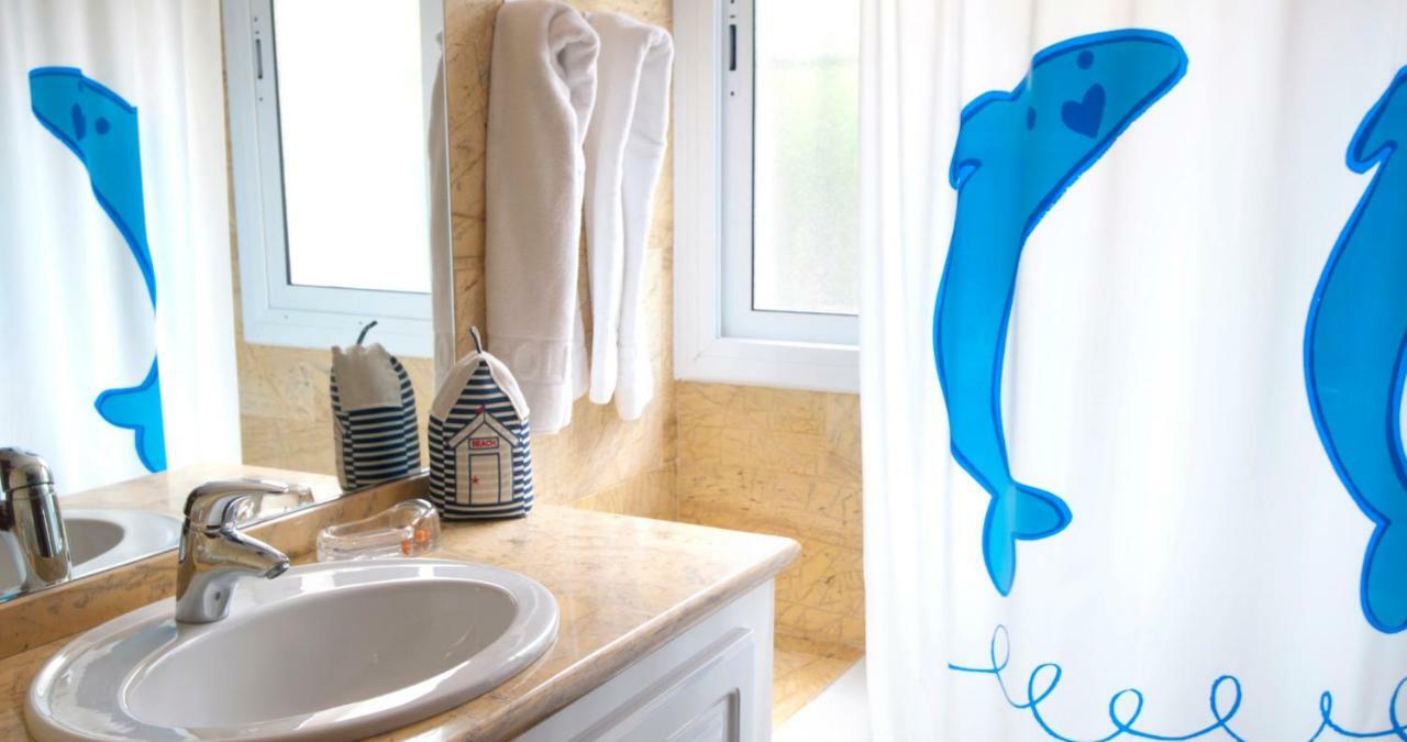 Apartament Les Tonyines Llança Eksteriør bilde