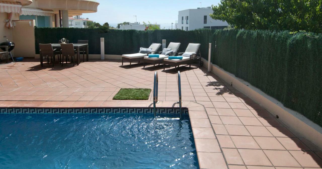 Apartament Les Tonyines Llança Eksteriør bilde